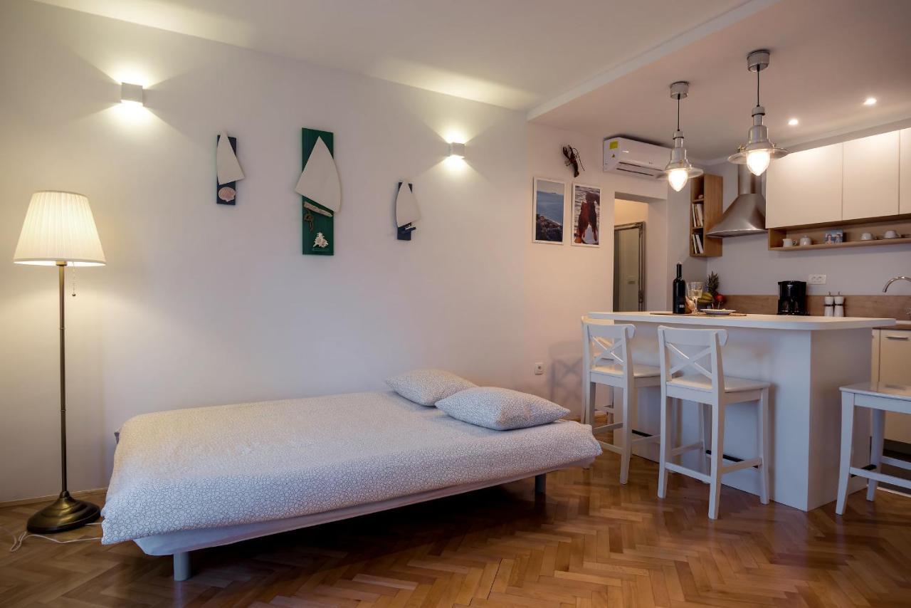 Casa Katalina Apartment Komiza Bagian luar foto