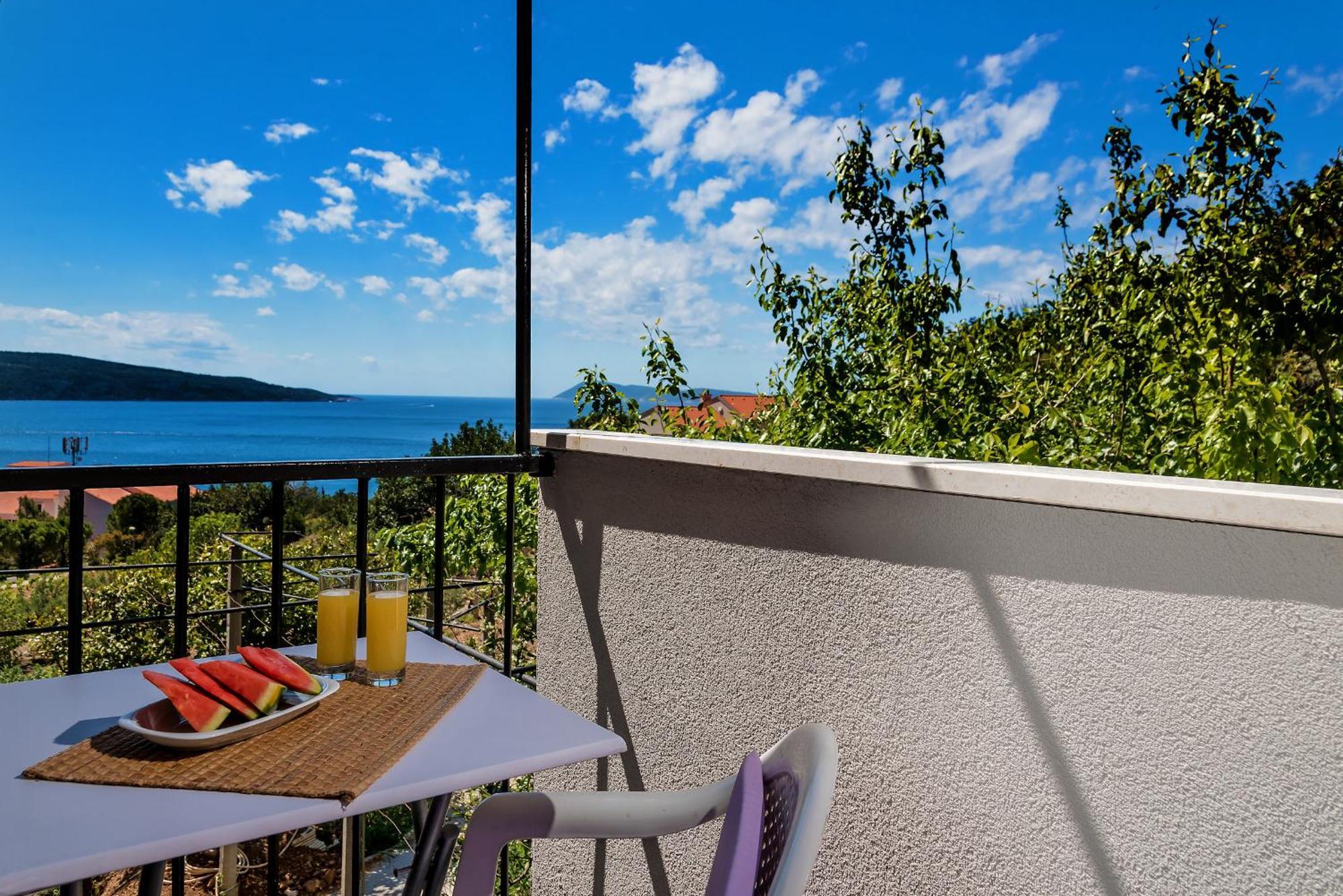 Casa Katalina Apartment Komiza Bagian luar foto