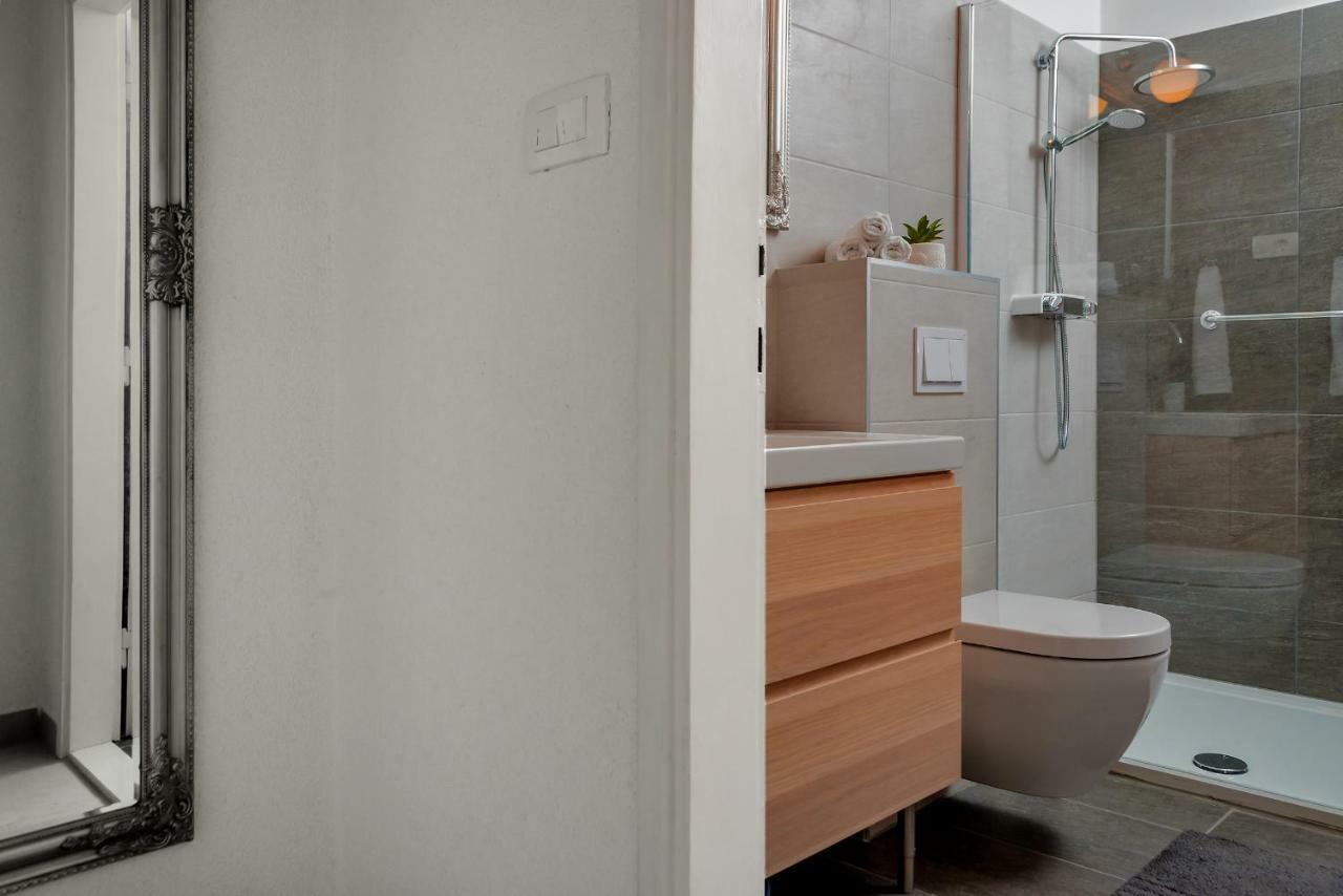 Casa Katalina Apartment Komiza Bagian luar foto